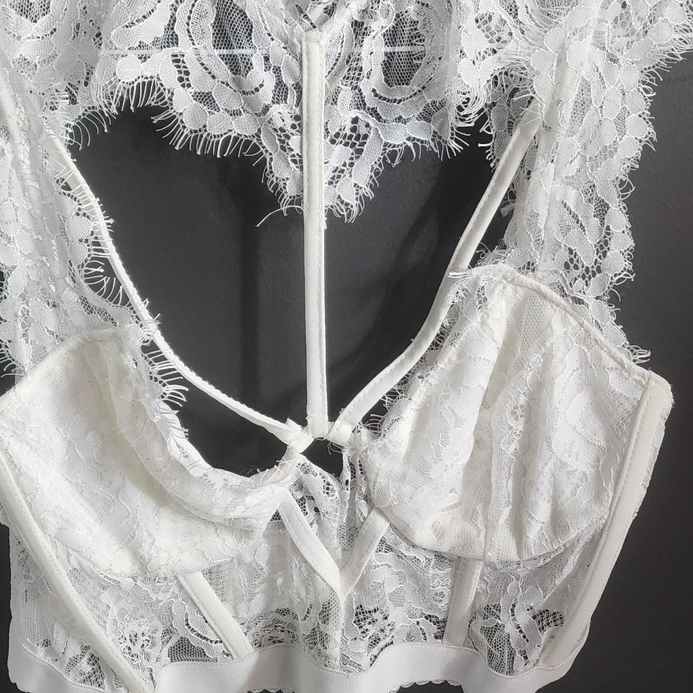 White Lace bralette
